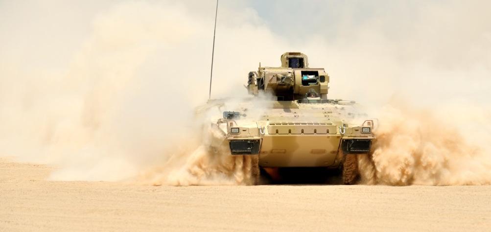 Rheinmetall Group Looking ahead at Q4 AUTOMOTIVE DEFENCE Q4 sales expectedto