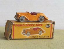 206B Dublo Dinky Toys 062 Singer Roadster. Chrome yellow with red interior.
