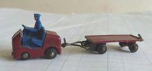 2.217 Dublo Dinky Toys 076 Lansing Bagnall Platform Tractor, with