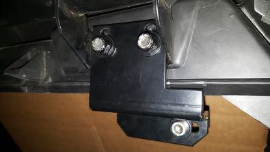 top plastic for the support bracket of the windshield on both the left and right