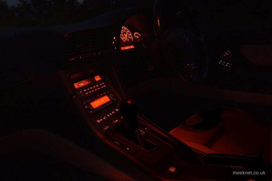 It also illuminates the tray in the centre-console slightly so stuff can be fished from there without groping around.