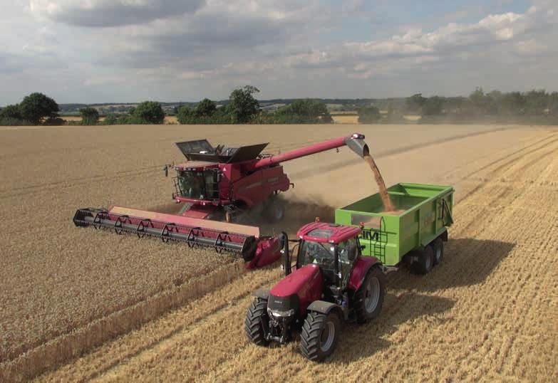 CASE IH STARS IN BBC SHOW PRIME TIME TV CAPTURES LATEST TRACK TECHNOLOGY IN ACTION ESSEX FARMER TOM BRADSHAW, WHO FEATURED IN SEPTEMBER S BBC PROGRAMME HARVEST 2013, CHANGED HIS ENTIRE FLEET TO CASE