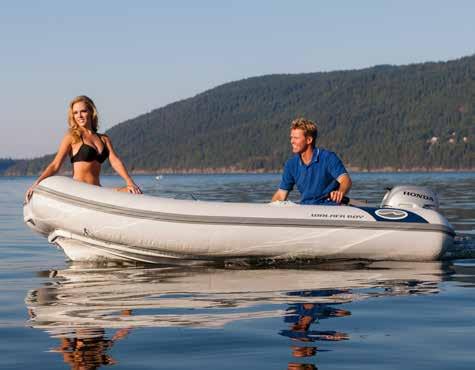 GENESIS CONSOLE RIB The feature loaded Genesis Console RIB combines the award winning DuraLITE Hull with a fully integrated injection molded center