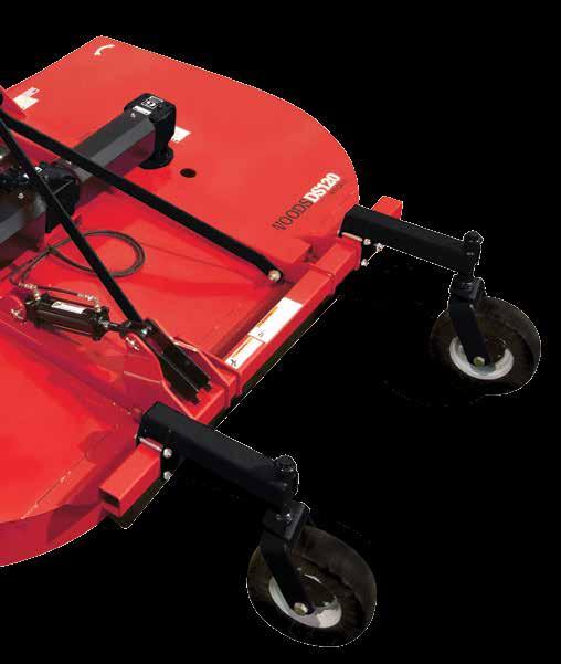 Sloped Top Deck Smooth, sloped deck sheds water and debris to reduce rust and corrosion Standard - duty Dual - spindle Models DS96 96 - inch, pull-type DS120 120 - inch, pull-type Tractor PTO HP