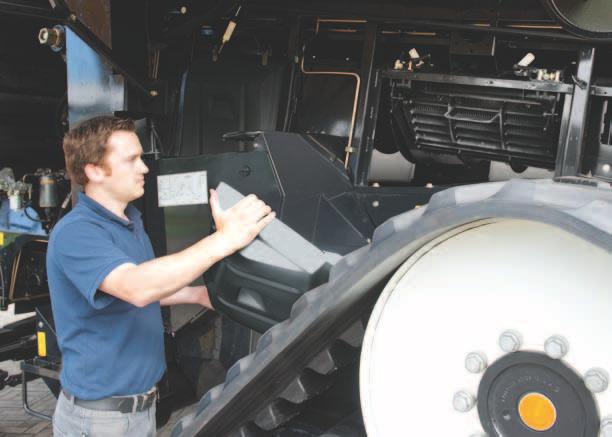 12 13 Threshing and Separation World-class grain quality New Holland invented the Twin Rotor concept over 40 years ago, and has been refining and evolving this technology for four decades to offer