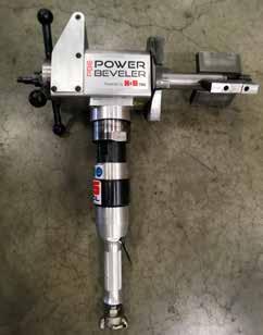 POWERFUL PERFORMANCE 3 Hp pneumatic motor with heavy duty gearing delivers the speed and torque to quickly cut heavy wall pipes of carbon, chrome moly, or stainless steel materials.