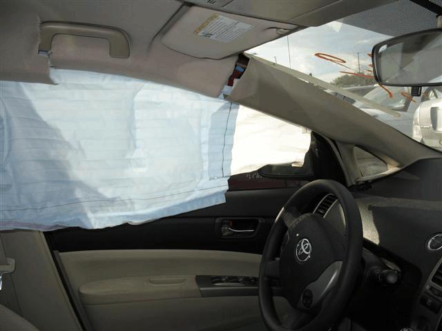 The air bag was generally rectangular and measured 167 cm (65.7 in) in length and 45 cm (17.7 in) in height.