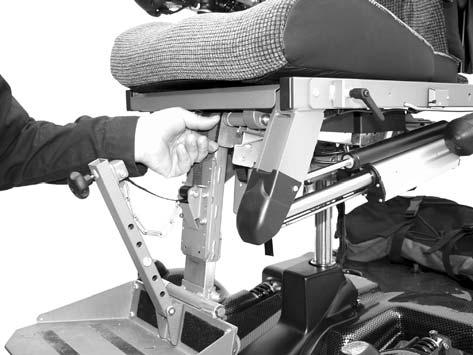 With the seat lift in its lowest position and the seat in the sitting position, angle the leg rest in to the maximum using the adjust back/legs function on the button box. Fig. 30.