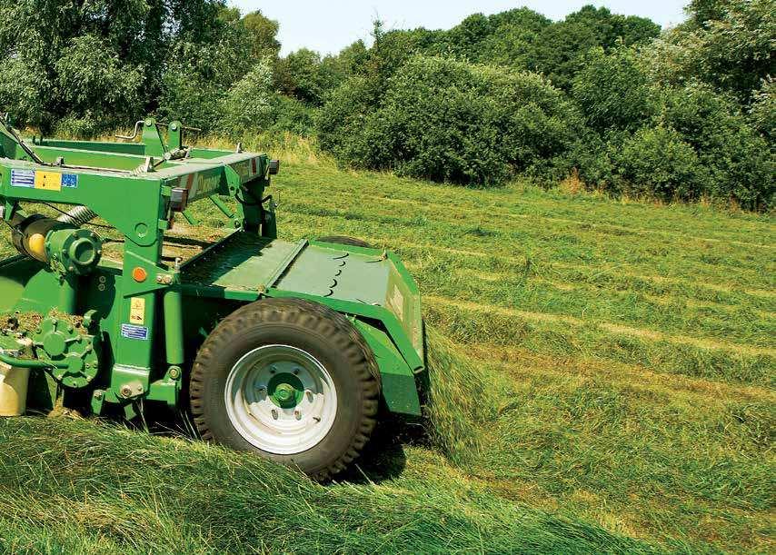 All Krone Mowers CUTTERBAR FEATURES The wedge-shaped, fully welded cutterbar