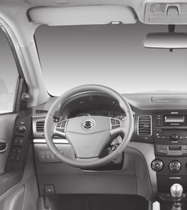 BLUETOOTH SISTEM* Bluetooth je brezžična tehnologija, ki mobilnikom, opremljenim s funkcijo Bluetooth, omogoča povezavo z avdio sistemom vozila.