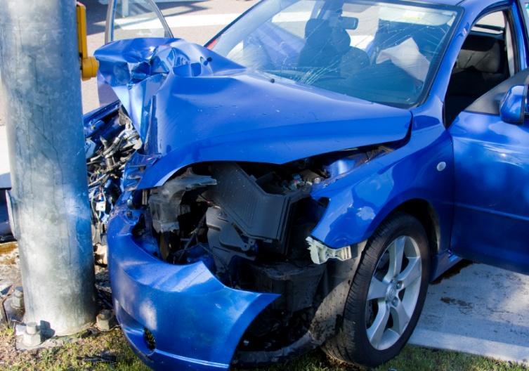 How to avoid a car accident Car accidents can have a long lasting negative effect.