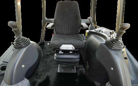 joystick columns can be adjusted separately in all positions for front and rear movement of
