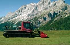 according to the international tractor standards supports the mounting of the hitch in two different positions, for front or rear mount for working with the machine both in the front or in the rear