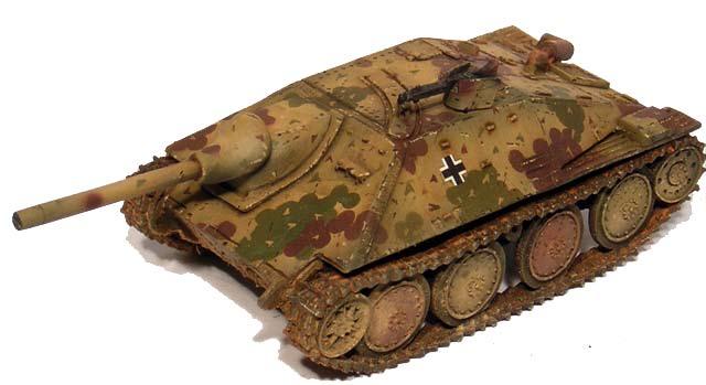The Jagdpanzer 38(T) was based on the Czech Panzer 38(T) chassis. This well proven chassis meant that it was a very reliable vehicle.