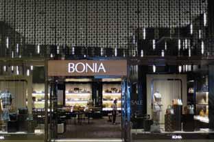 Celebrations continued over the next few months as BONIA opened more new boutiques in Asia, namely Vincom Galleries and Keangnam Landmark 72 in Vietnam and Tunjungan Plaza 4 and Grand Indonesia in