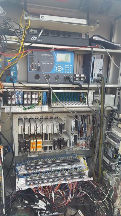 (signal phase 6). For this signal control cabinet, 3 jumpers were installed on each loop signature card in order to provide detection output to the traffic signal controller.