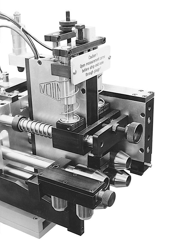 measuring ++ controlling ++ recording ++ automation ++ documentation Lateral guide rollers The gap between the lateral guide rollers needs to be set to such a size, that the rollers to not deform the