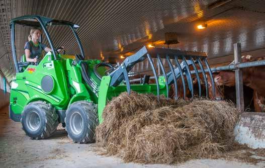 Larger silage grab model, designed for larger cow houses and bigger estates The top grab construction is completely open from the middle è