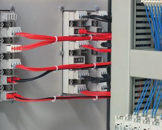 Modular RAST control cabinet glanding with secure connection. The principal aim is to optimise production of multiple installations with this wiring system by using cable assemblies with coded plugs.