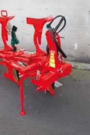 memory cylinder To increase ground clearance when the plough is turning and make the turning smoother, all ploughs from series M onwards can be equipped with an inswing mechanism.