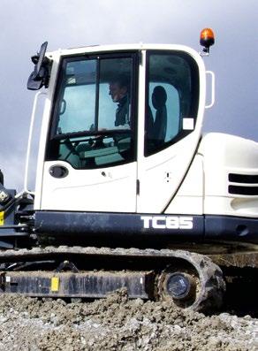 MIDI-EXCAVATOR TC8 HIGHLY COMFORTABLE, PRODUCTIVE OPERATOR The Cab Comfort in the cockpit: The