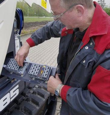 MIDI-EXCAVATOR TC8 MINIMISE DOWNTIME Service To ensure that your Schaeff TC8 is up and running