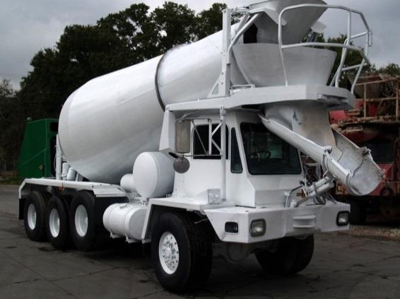 Front Discharge Mixers are typically equipped with a 18,000lb front axle & 48,000lb rear tandem axle.