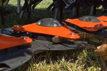 CUTTING PERFORMANC Express Quick Change of Knives All disc mowers in the