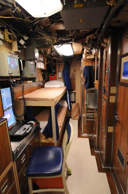 The commanding officer is the only one on board with a single bed.