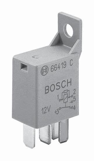 1 Changeover relay 24 V 0 2 207 404 Resistive load - NO contact A/Thousand 10/>20 Resistive load - NC contact A/Thousand />20 Exciter circuit total resistance A +20 2 2 1, 6 1,