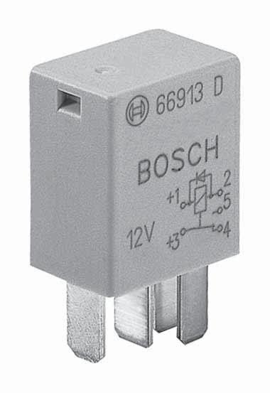 14 Changeover relay 24V 0 2 207 402 Resistive load - NO contact A/Thousand 10/>20 Resistive load - NC contact A/Thousand />20 Exciter circuit total resistance A 410+20 1, 2