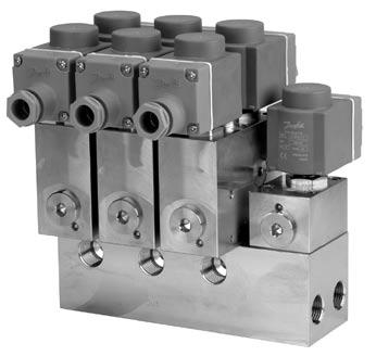 The blocks comprise one common connection for the pressure line from the pump station and one common drain port for pressure relief and flushing. For each discharge an outlet port is available.