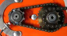 2) Loosening the gear motor (A1) 3) Loosening chain wheel (B1) 4) Turning the nut (B2), so that the large chain is tensioned, until the slack is about 5 mm.