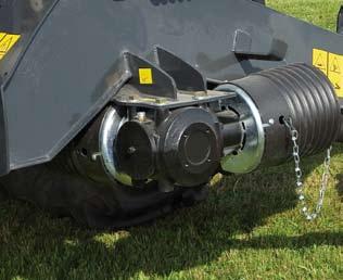 Easy Adaptation to Varying Crop Conditions EXTR T and 8T offer two conditioner rotor speeds, 00 and 00 rpm, which can be easily changed by simply switching pulleys, to adapt to different conditioning