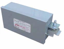 Compact Series 40, 50, 60 Amp POWER FEED UNITS End Power Feed (EF) Consists of a steel junction box with a removable side, a connector to insert into the Busway run and terminal block for field