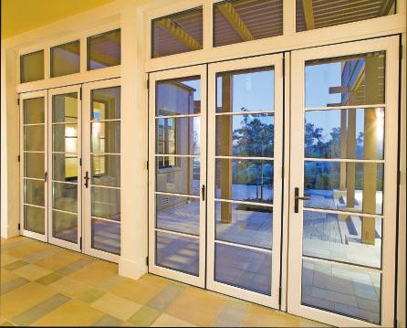 TECHNICAL DESCRIPTION WA67 The Aluminum Clad Wood Framed Folding System Minimal maintenance extruded aluminum on the outside and the warmth of wood on the inside.