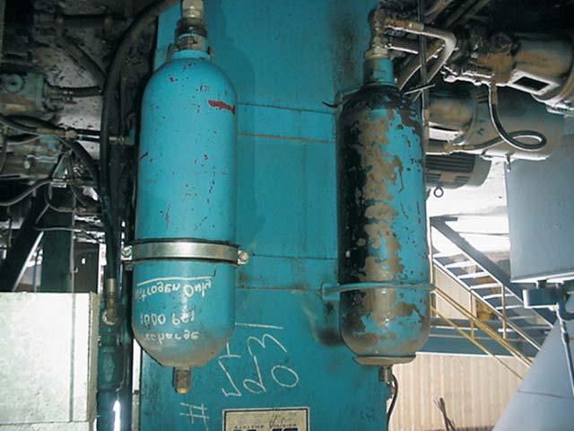 maintenance schedule can be established for this filter by oil analysis. 7. Accumulator This accumulator will supply a high volume of oil to the system when the valves are energized.
