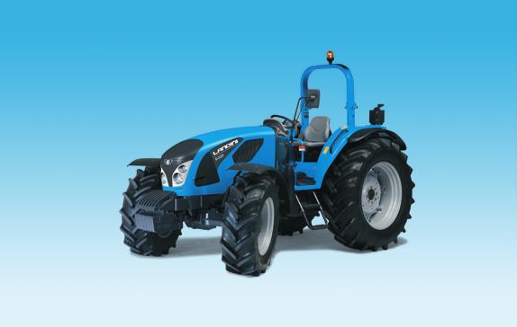 Developed as an evolution of the Powerfarm, the 5D tractor range comprises three models with power outputs from 85 to 102 hp: the 90, 100 and 110. They are powered by the new Perkins 854E-E34TA 3.