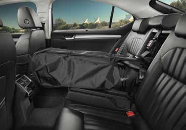 24 25 COMFORT & UTILITY A car is like a second home. Keep its interior clean and cosy with textile or rubber mats.