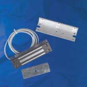 lock which fits into the most size limited applications (the lock body measures 1 1/16 x 1 1/8 x 2 5/ 8 or 27 x 28.5 x 66 mm).