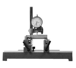 Vertically adjustable Roller blocks or V-blocks To compensate for different diameters of the test specimen, a gauge block with thickness h can be placed under the