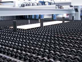 This ensures precise cuts Feed-stacking, aligning and off-stacking books of panels has no effect on the
