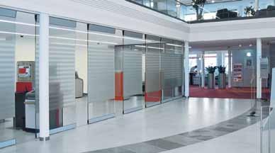 Angular, curved or straight sliding wall configurations with a wide range of stacking area methods and invisible automation elements ensure a smooth integration into the overall architectural concept.