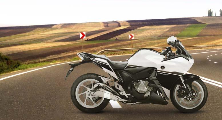 VFR1200F Launched in 2009, the VFR1200F was developed to deliver a blend of sports and touring capabilities.