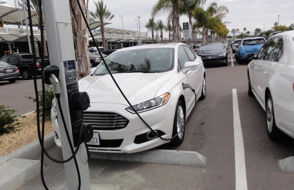 Ford Focus EV charging