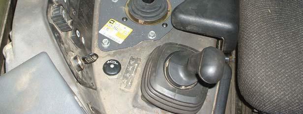 Attach the loose connector on the winch joystick harness to the REAR WINCH connector on the tractor control harness.