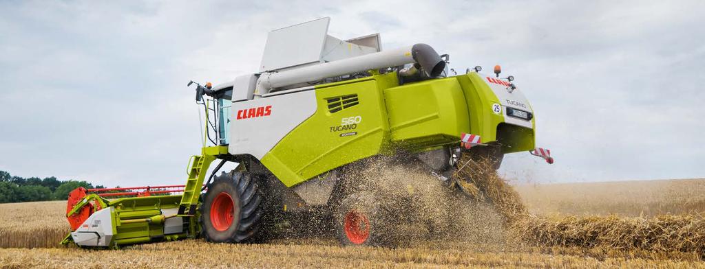 The separately adjustable APS threshing system and ROTO PLUS residual grain separation system make it possible to match the machine performance precisely to the prevailing conditions.