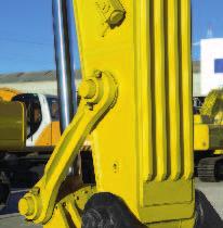 ARM REINFORCEMENT Standard booms are heavy duty type to totally and continuously exploit the exceptional lifting capacity and the