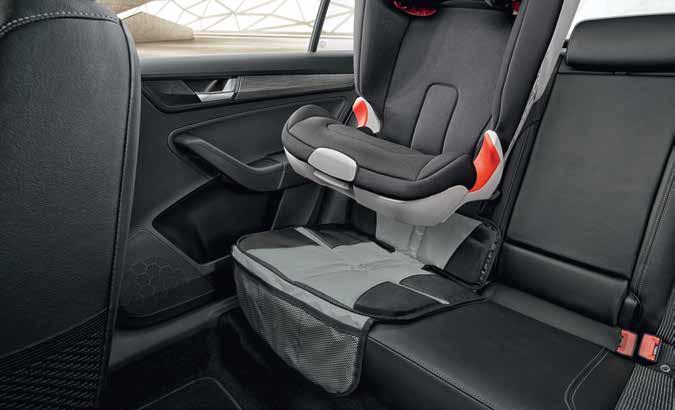 Safety BABY-SAFE Plus child seat (1ST 019 907) ISOFIX Duo Plus Top Tether child seat (DDA 000 006) Kidfix XP child seat 3-point seat