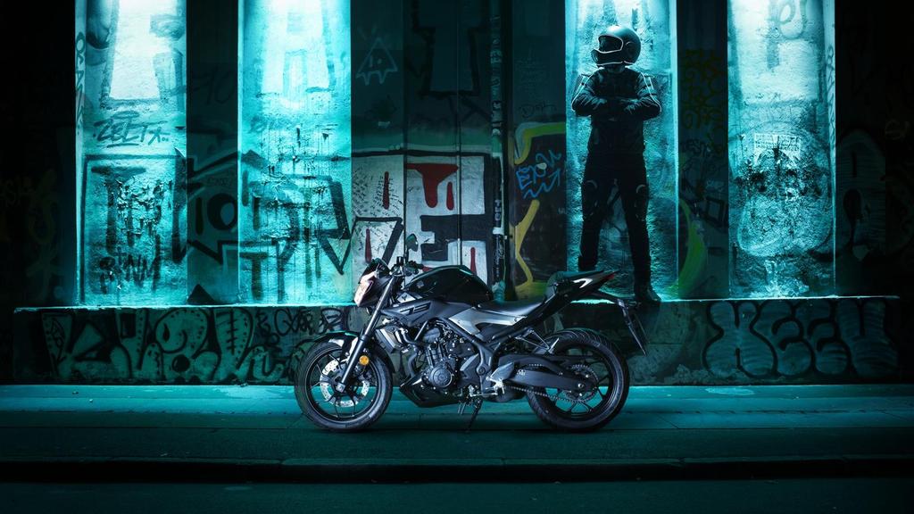 Follow the Darkness We took the latest engine and chassis technology from our YZF-R3 and created the light and versatile MT-03 that comes with the same dynamic mass